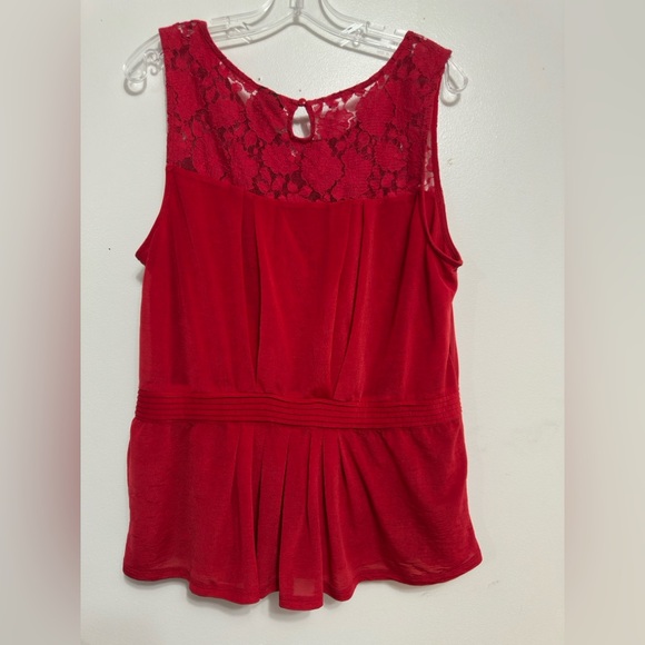 Worthington Red Sleeveless Lace Blouse - Picture 2 of 8